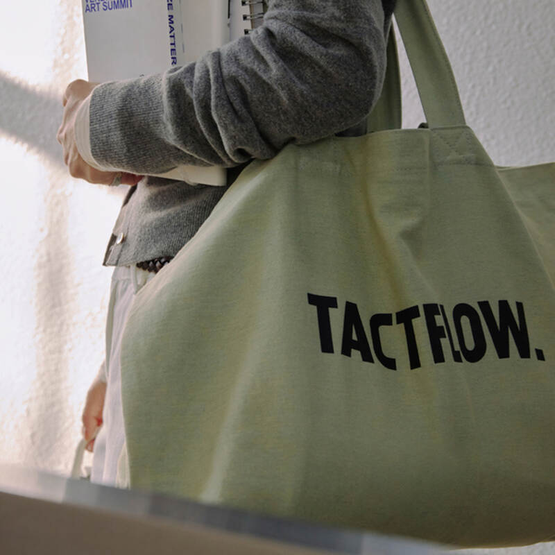 T&uacute;i tote hằng ng&agrave;y TACTFLOW (L) &ndash; Xanh navy &ndash; TFF110NAVY, , large image number null